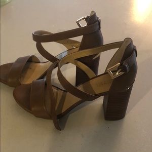 Michael Kors nude heel